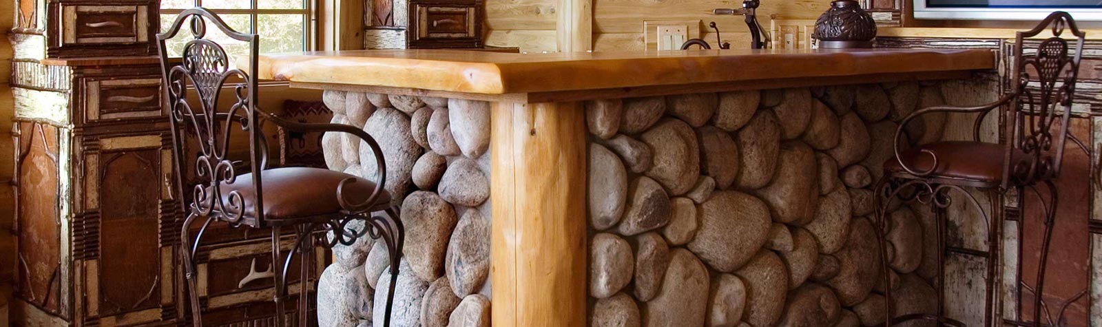 Bar made from Adirondack Fieldstone