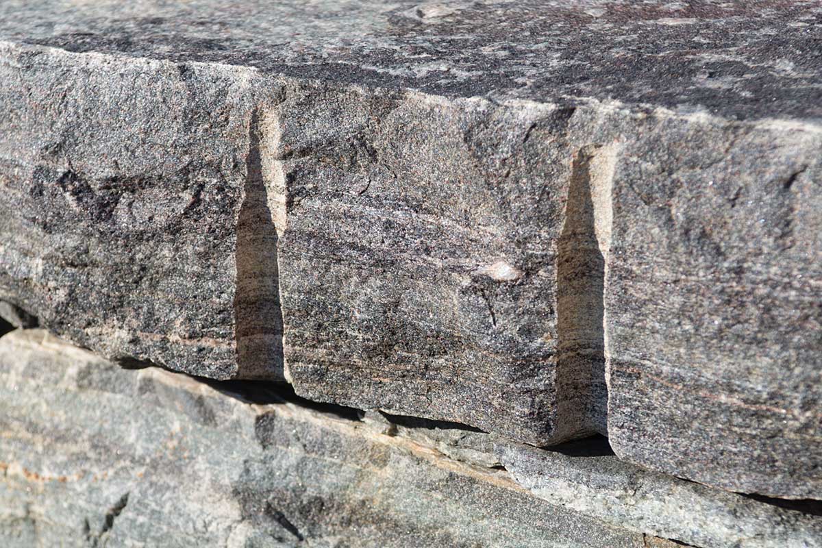 Stone with Drill Mark finish