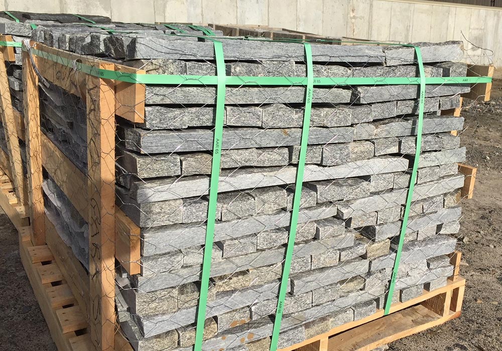 pallet of stone veneer