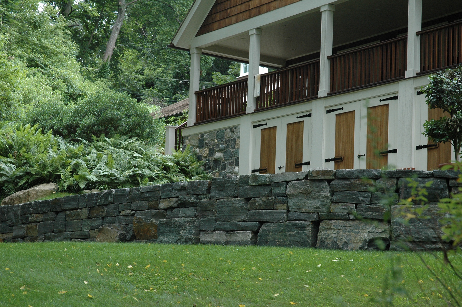 Saratoga Wall Stone
